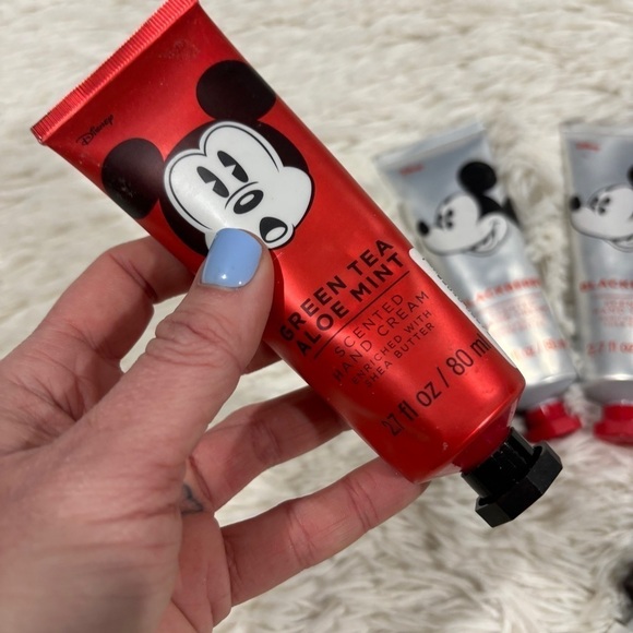Disney Mickey Mouse Hand Creams - Set of 5 - Picture 2 of 12